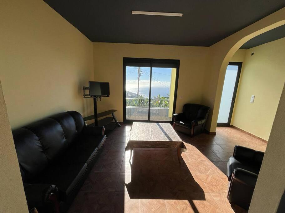 Вилла Fernanda'S House Рибейра-Брава Экстерьер фото
